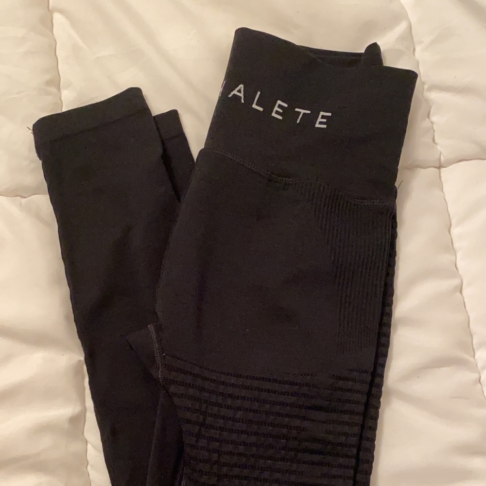 Black alphalete leggings